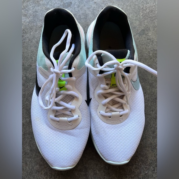 Nike Womens Revolution 6 White‎ Glacier Blue Running Sneakers Size 8.5 - Picture 1 of 5